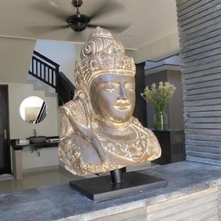 Gili Pearl Three Bedroom Villa Гили Траванган Экстерьер фото