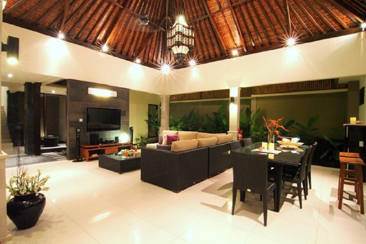 Gili Pearl Three Bedroom Villa Гили Траванган Экстерьер фото